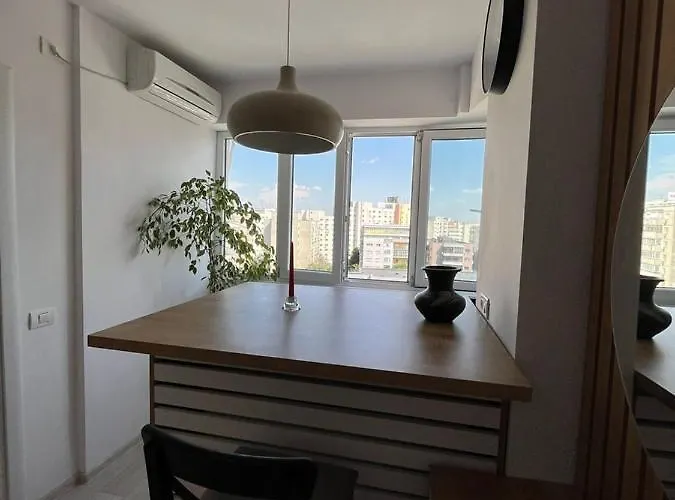 New Situat Pe Stefan Cel Mare, La 5 Min De Obor Apartment