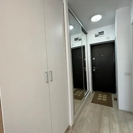 New Situat Pe Stefan Cel Mare, La 5 Min De Obor Apartment