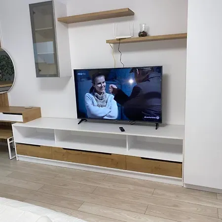 New Situat Pe Stefan Cel Mare, La 5 Min De Obor Apartment Bucharest